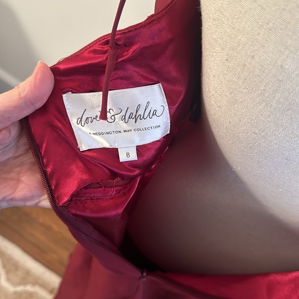 Dove & Dahlia Camille Weddington Way Dress Size 8 - Picture 9 of 11
